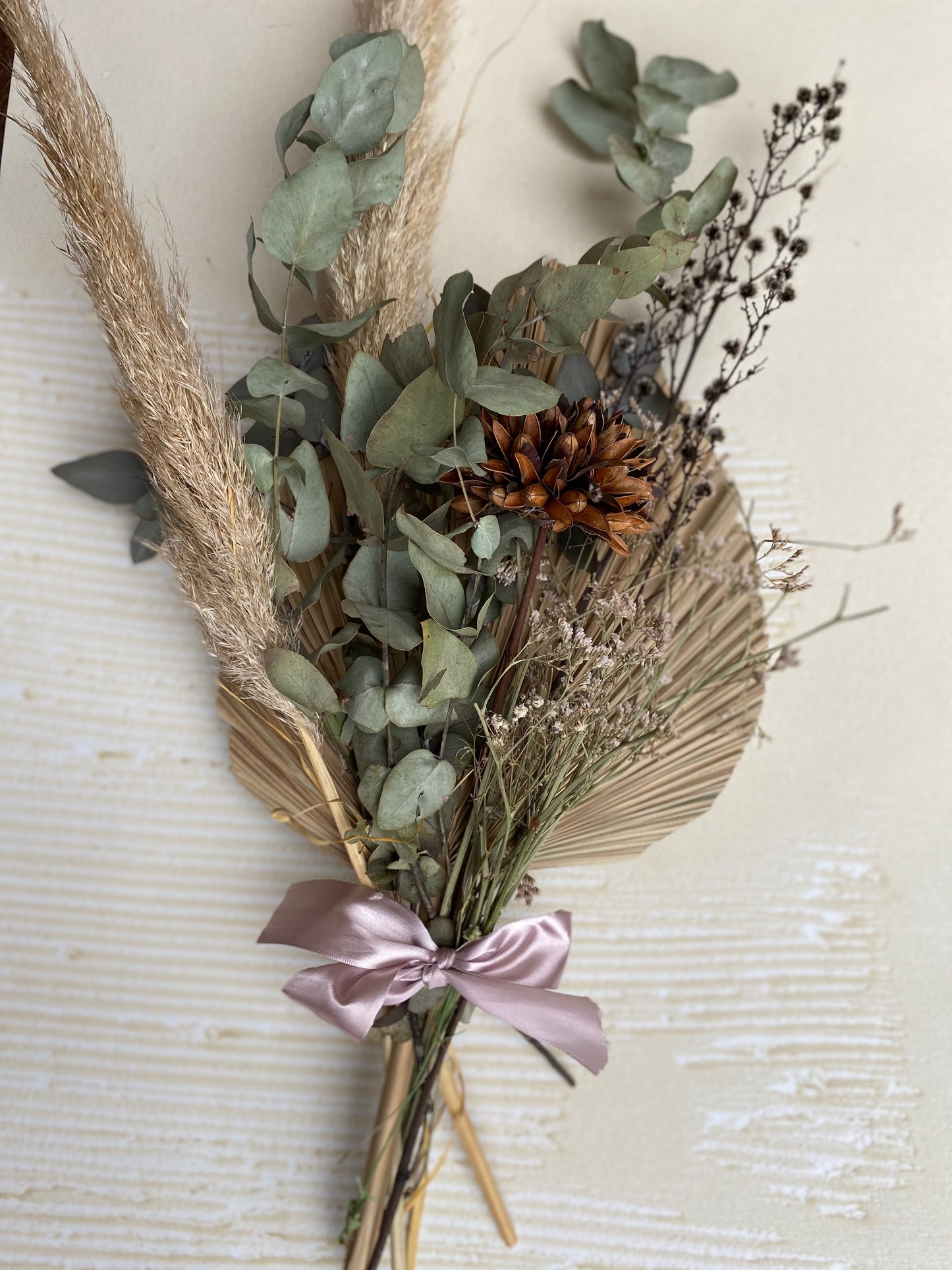 Neutral Bouquet