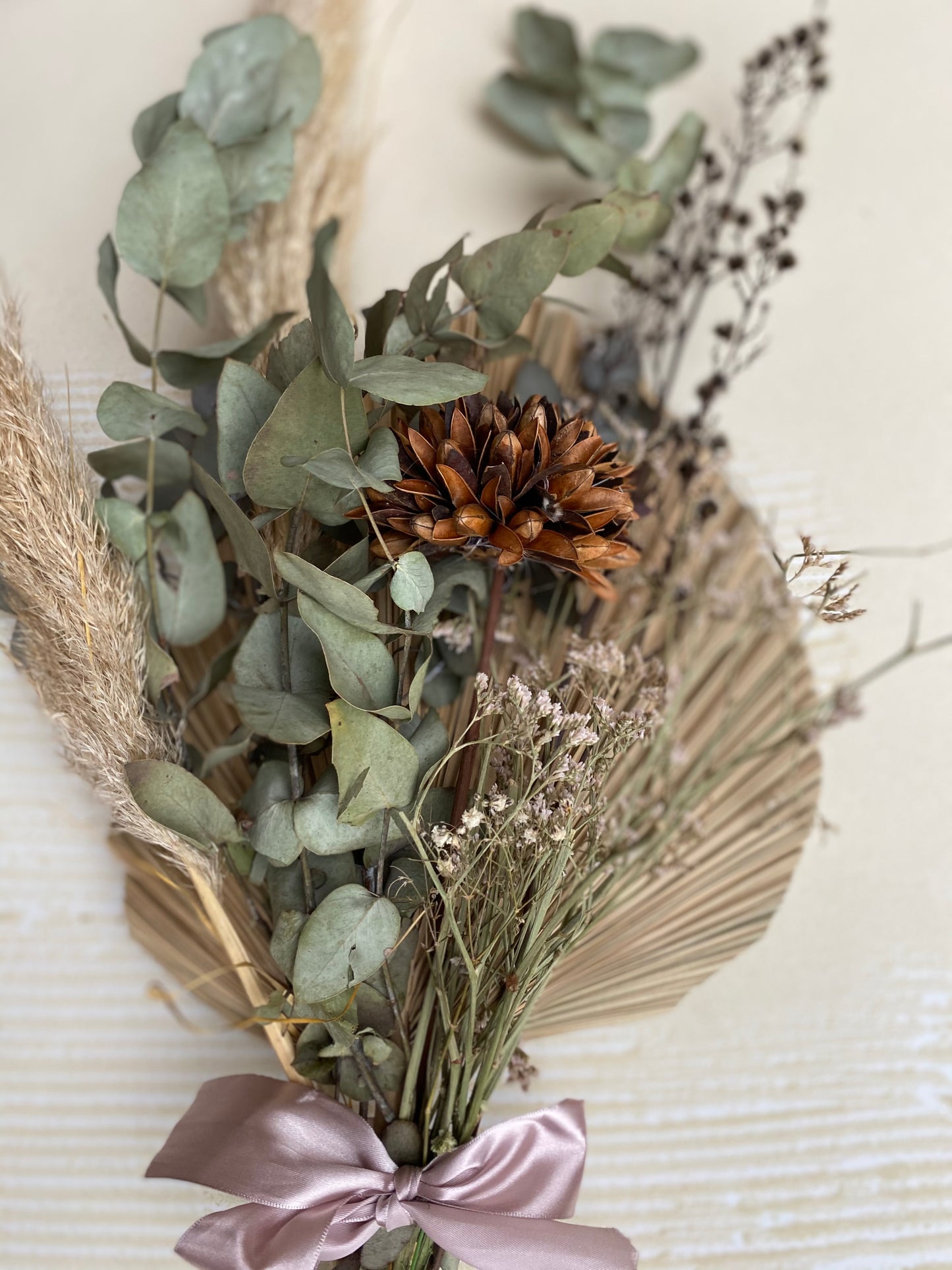 Neutral Bouquet
