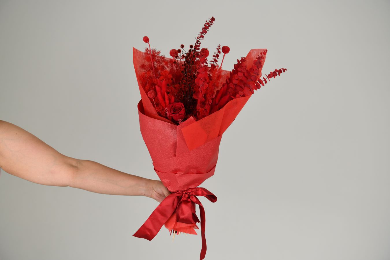 Red Rose Dried Flower Bouquet