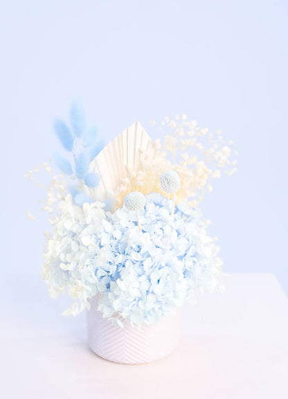 Mini Dried Flower Arrangement